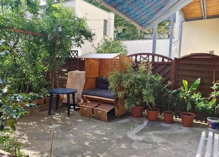 Airy In اتسوكو